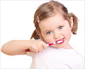 Уход за детскими зубками